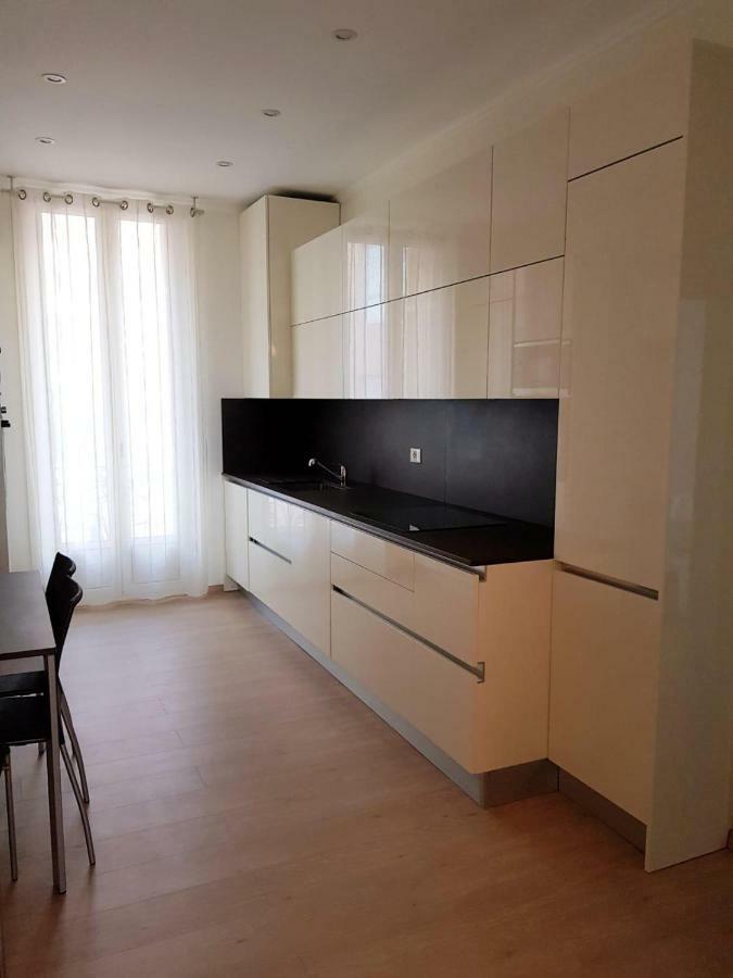 Charming Apartment On The Boarder Of Monaco Beausoleil Luaran gambar